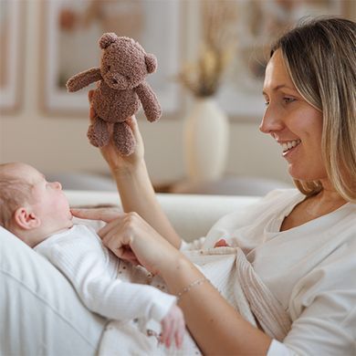 М'яка ковдра з зайчиком кремова 75x100см. BabyOno 1567/0