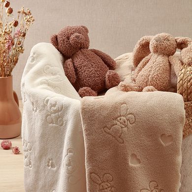 М'яка ковдра з зайчиком кремова 75x100см. BabyOno 1567/0